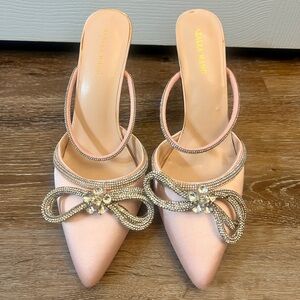 Azalea Wang Evie Stiletto Mule Pumps w/ Rhinestone Bow